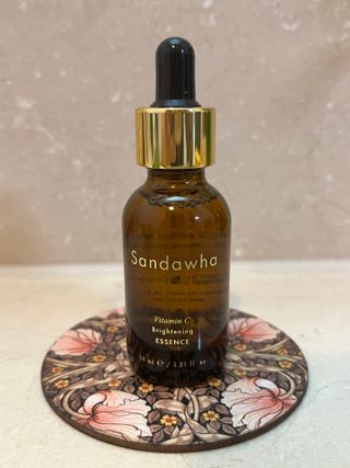 스킨큐어 산다화 비타민c 화이트닝 에센스 30ml — 5점을 준 리뷰어가 2023년 9월 올린 사용 사진