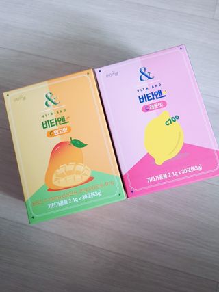 비타앤C 레몬맛, 망고맛 — 5점을 준 리뷰어가 2021년 4월 올린 사용 사진