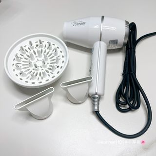 에프에이치아이코리아 마르세이유 사이클론 드라이기 — 5점을 준 리뷰어가 2021년 6월 올린 사용 사진