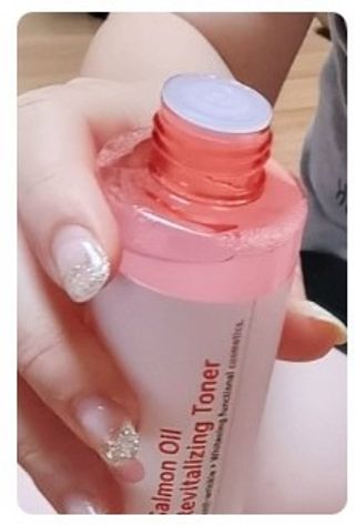 아이앤립 / EYENLIP 아이앤립 연어오일 리바이탈라이징 토너+앰플+크림 3종 세트 — 3.5점을 준 리뷰어가 2021년 5월 올린 사용 사진