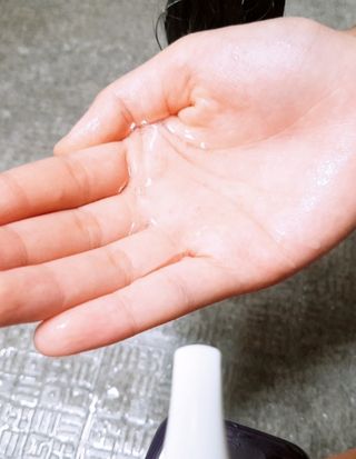 아므 스칼프 릴렉싱 샴푸 — 5점을 준 리뷰어가 2021년 5월 올린 사용 사진