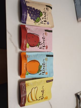 아비삭 과일칩 딸기, 감, 포도, 바나나 4종 — 5점을 준 리뷰어가 2021년 8월 올린 사용 사진