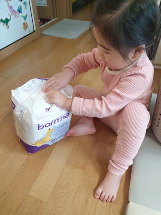 오브맘 밤 프리미엄 아기 기저귀 팬티형 밴드형 — 5점을 준 리뷰어가 2021년 1월 올린 사용 사진