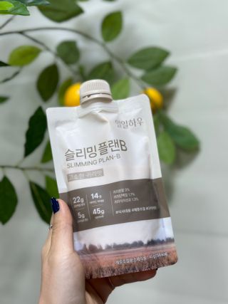 일일하우 슬리밍 플랜B 고소한 귀리맛, 진한 카카오맛 (체중조절식) — 5점을 준 리뷰어가 2023년 5월 올린 사용 사진
