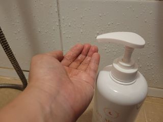 프리[닥터문] 유산균 락토케어 질경초 여성청결제 1000ml (젤타입) — 5점을 준 리뷰어가 2022년 6월 올린 사용 사진