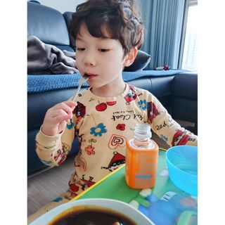유비쿡 컵떡볶이 매운컵떡볶이2개/ 짜장컵떡볶이 2개  총 4개세트 — 5점을 준 리뷰어가 2021년 2월 올린 사용 사진