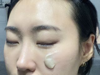 스킨1004 [SKIN1004] 마다가스카르 센텔라 앰플 폼 125ml — 5점을 준 리뷰어가 2024년 8월 올린 사용 사진