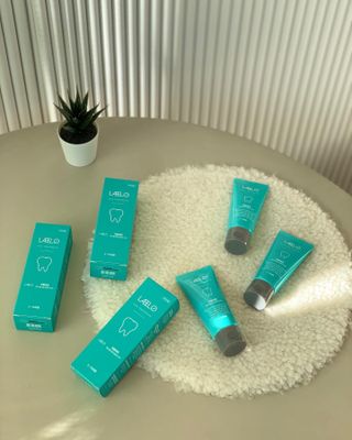 치과에서 쓰는 치약 _ 라벨제로 저불소 꼬마, 키즈, 유아, 베이비, 주니어 안전한 어린이치약 — 5점을 준 리뷰어가 2022년 12월 올린 사용 사진