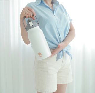 모즈스웨덴 MOZ 스웨덴 316 스텐 대용량 원터치 손잡이 보냉보온병 — 5점을 준 리뷰어가 2023년 8월 올린 사용 사진