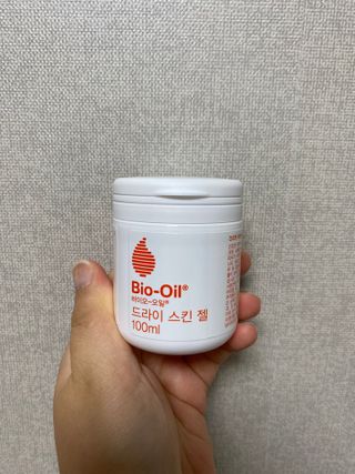 바이오오일 [바이오-오일] 드라이 스킨 젤 100ml — 5점을 준 리뷰어가 2021년 5월 올린 사용 사진