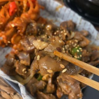 [닭집아들] 직화튤립닭발 & 마늘근위볶음 — 5점을 준 리뷰어가 2023년 10월 올린 사용 사진