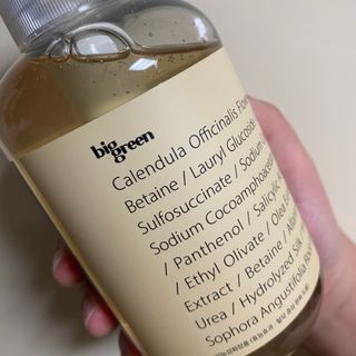 빅그린 안티 헤어로스 탈모 카렌듈라 바이옴 샴푸 500ml (지성두피용) — 4점을 준 리뷰어가 2022년 7월 올린 사용 사진