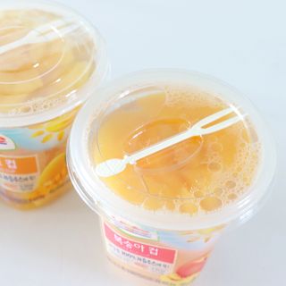 돌 MF[Dole] 파인애플컵/망고컵/복숭아컵 198g 6입X1박스 (맛 1가지 랜덤 발송) — 5점을 준 리뷰어가 2023년 6월 올린 사용 사진