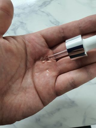 브에노 파리퀸 윌 페이스 오일 — 5점을 준 리뷰어가 2021년 6월 올린 사용 사진
