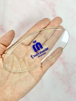 미라클풋 유리발각질제거기 물없이 쓱싹쓱싹 몇번만에 발각질 완벽제거 — 4.5점을 준 리뷰어가 2021년 9월 올린 사용 사진