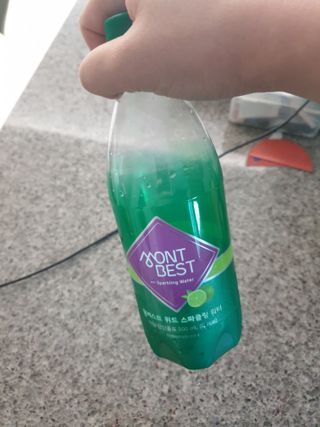 몽베스트 Montbest with Sparkling water Lime20병 — 5점을 준 리뷰어가 2021년 10월 올린 사용 사진