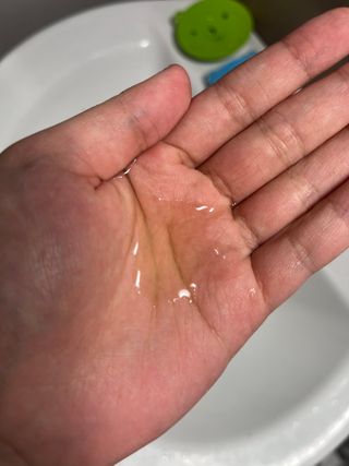 스킨큐어 산다화 순한 클렌징 동백 오일 200ml — 3.5점을 준 리뷰어가 2023년 3월 올린 사용 사진