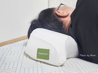 라포르 프리미엄 / 뒤척임 없이 편안한 밤, 바로베개 — 5점을 준 리뷰어가 2024년 10월 올린 사용 사진