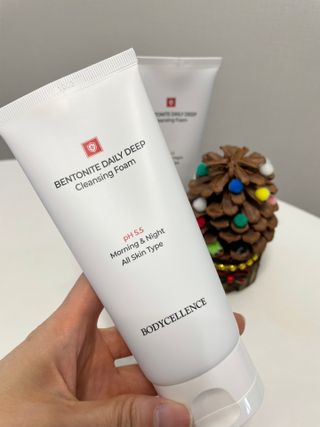 바디셀런스 벤토나이트 데일리 약산성 딥클렌징폼 120ml — 4점을 준 리뷰어가 2021년 12월 올린 사용 사진