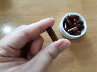 프리마인 홍삼의 강력한 에너지, 이제는 흡수율을 높인 최첨단 캡슐로 간편하게 초고속 충전하세요. — 4점을 준 리뷰어가 2022년 8월 올린 사용 사진