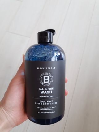 블랙페블 올인원 워시 쿨 웨이브 500ml — 5점을 준 리뷰어가 2021년 4월 올린 사용 사진