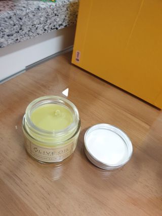 올리브 오일 스킨케어 컴퍼니 [OOSC] 순한 베이비 퓨어 수딩밤 오리지널 60g — 5점을 준 리뷰어가 2021년 4월 올린 사용 사진
