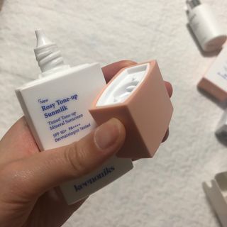 키노닉스 로지 톤업 선밀크 — 5점을 준 리뷰어가 2021년 8월 올린 사용 사진