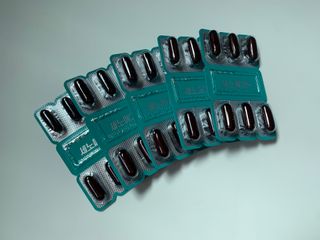 [대웅제약] 혈행, 눈,뼈건강, 알티지오메가3 세노메가 루테인 — 5점을 준 리뷰어가 2021년 8월 올린 사용 사진