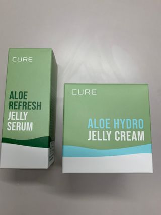 김정문알로에 큐어 큐어 알로에 리프레쉬 젤리 세럼, 큐어 알로에 하이드로 젤리 크림 — 5점을 준 리뷰어가 2021년 3월 올린 사용 사진
