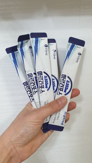 자연에온 아르긴포스 L-아르기닌 5555mg 스틱 15개입 1박스 — 5점을 준 리뷰어가 2021년 4월 올린 사용 사진