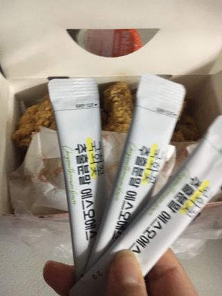 체인미 국화꽃 추출분말 에스오에스 곡류효소 과일채소 17종 혼합 분말 스틱 — 1점을 준 리뷰어가 2022년 1월 올린 사용 사진