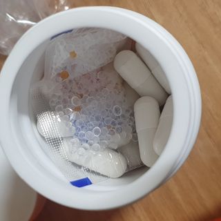 프리마인 성큼다가온 봄, 이너뷰티를 챙겨야 피부도 화사하게, 컨디션도 활기차게. 흡수율을 높인 고효율 비타민. — 5점을 준 리뷰어가 2022년 4월 올린 사용 사진