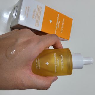 체르엠 스템앤셀 비타민 브라이트닝 에센스 30ml 1개 — 4.5점을 준 리뷰어가 2021년 8월 올린 사용 사진