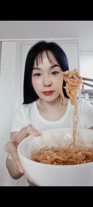 더빈트 빈트 순수콩면 3종 (+비건소스 2종 랜덤발송) — 3.5점을 준 리뷰어가 2023년 5월 올린 사용 사진