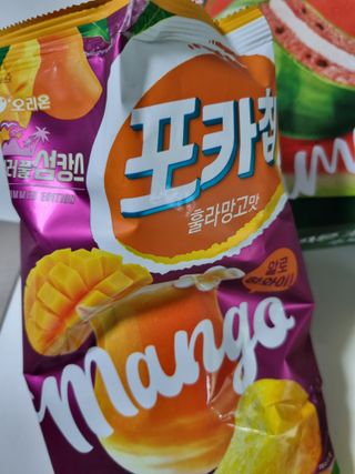 2022 오리온 여름한정판 초코파이 수박 / 포카칩 훌라망고맛 / 포카칩 라임모히또맛 — 5점을 준 리뷰어가 2022년 7월 올린 사용 사진