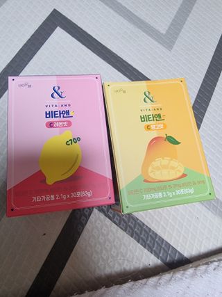 비타앤C 레몬맛, 망고맛 — 5점을 준 리뷰어가 2021년 4월 올린 사용 사진