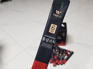 [푸름웰니스] 프리미엄 6년근 홍삼스틱 3mg x 100포 — 5점을 준 리뷰어가 2022년 3월 올린 사용 사진