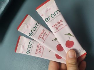 이롬 erom 타트체리 콜라겐 — 4점을 준 리뷰어가 2021년 3월 올린 사용 사진