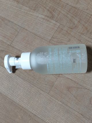 아미퓨어 [라이브] 피부장벽 강화를 위한 머랭 버블 클렌저 천연계면활성제로 온가족 사용가능 — 5점을 준 리뷰어가 2021년 7월 올린 사용 사진