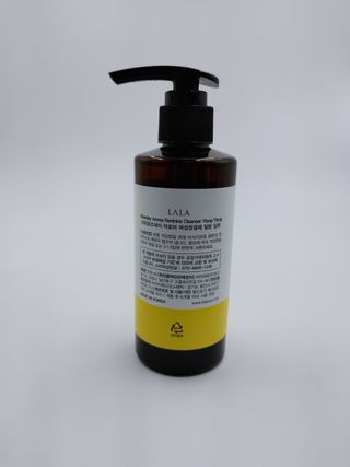 라라로즈데이 시즌2 여성청결제 200ml 아로마 페미민 클렌저, 독일더마인증 — 5점을 준 리뷰어가 2021년 9월 올린 사용 사진