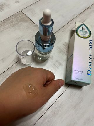 나우 [리브엠] 화해 1등 수분앰플 , 엑소코어 워터풀 텐션 앰플 — 5점을 준 리뷰어가 2024년 11월 올린 사용 사진