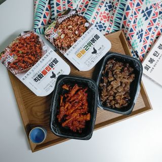 [닭집아들] 직화튤립닭발 & 마늘근위볶음 — 5점을 준 리뷰어가 2023년 10월 올린 사용 사진