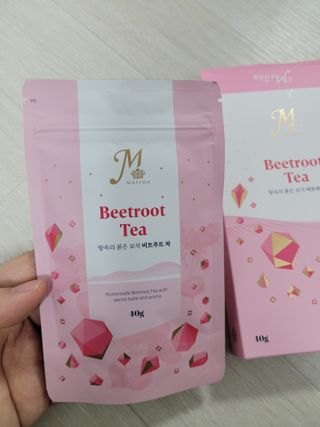 마시다 매혹적인 붉은 빛이 입안 가득히, 비트루트차 — 3점을 준 리뷰어가 2021년 3월 올린 사용 사진