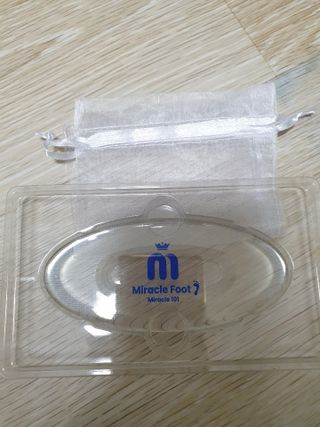 미라클풋 유리발각질제거기 물없이 쓱싹쓱싹 몇번만에 발각질 완벽제거 — 4점을 준 리뷰어가 2021년 10월 올린 사용 사진