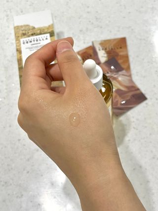 [스킨1004] 마다가스카르 센텔라 앰플 100ml — 5점을 준 리뷰어가 2024년 5월 올린 사용 사진