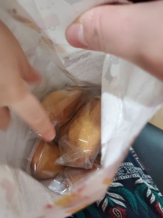 [메종콜리브리] 프랑스 마들렌 메종콜리브리 플레인 마들렌 2팩 — 5점을 준 리뷰어가 2022년 2월 올린 사용 사진