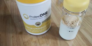 프로티원 단백질쉐이크 곡물맛 2주분 1통+보틀 — 5점을 준 리뷰어가 2021년 4월 올린 사용 사진