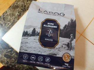[푸디웜] 라포그 리얼인섹트 소프트키블 스킨 1KG — 5점을 준 리뷰어가 2022년 9월 올린 사용 사진