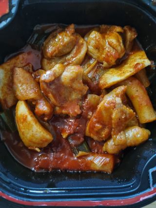 한성기업 무볼레 닭떡볶이+해물떡볶이 2종 세트 — 5점을 준 리뷰어가 2021년 9월 올린 사용 사진