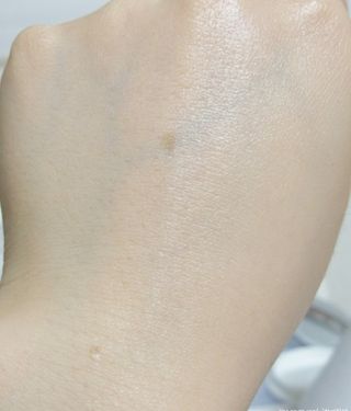 키노닉스 로지 톤업 선밀크 — 5점을 준 리뷰어가 2021년 8월 올린 사용 사진